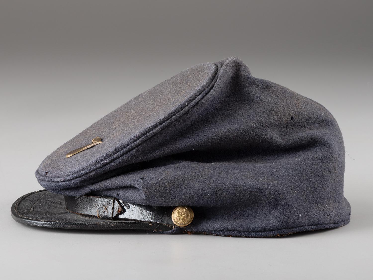 [CIVIL WAR]. 7th New Hampshire forage cap.