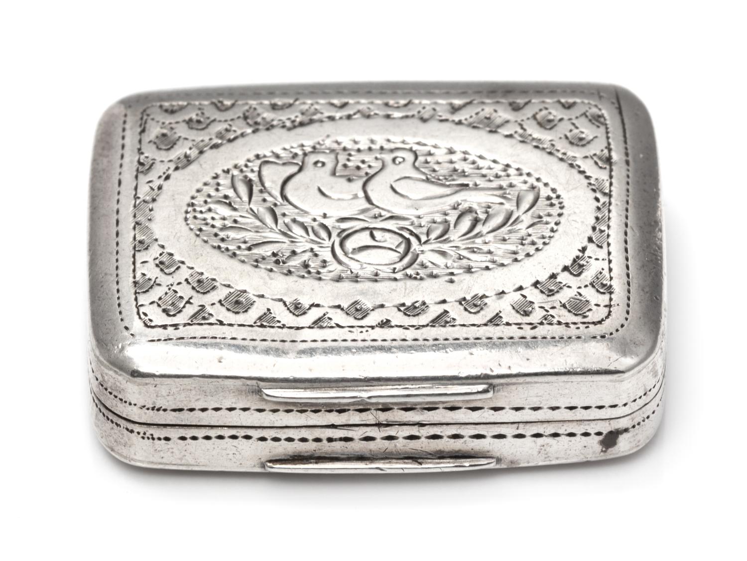 A George III Silver Vinaigrette, Samuel Pemberton, Birmingham, 1790, the lid centered with two birds atop a floral spray.