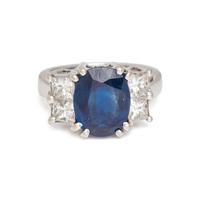SAPPHIRE AND DIAMOND RING