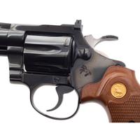 *Colt Diamondback