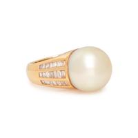 YELLOW GOLD, CULTURED SOUTH SEA PEARL AND DIAMOND RING