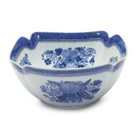 Chinese Export porcelain blue 'Fitzhugh' fruit bowl and an orange 'Fitzhugh' small plate 19th century