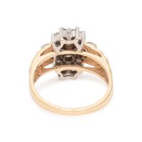 YELLOW GOLD AND DIAMOND RING