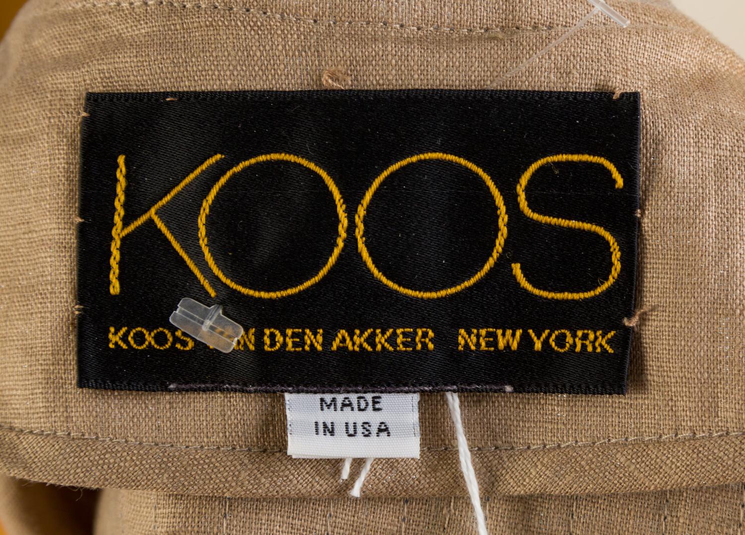 A Koos Beige and Metallic Quilted Print Lightweight Coat, No size.