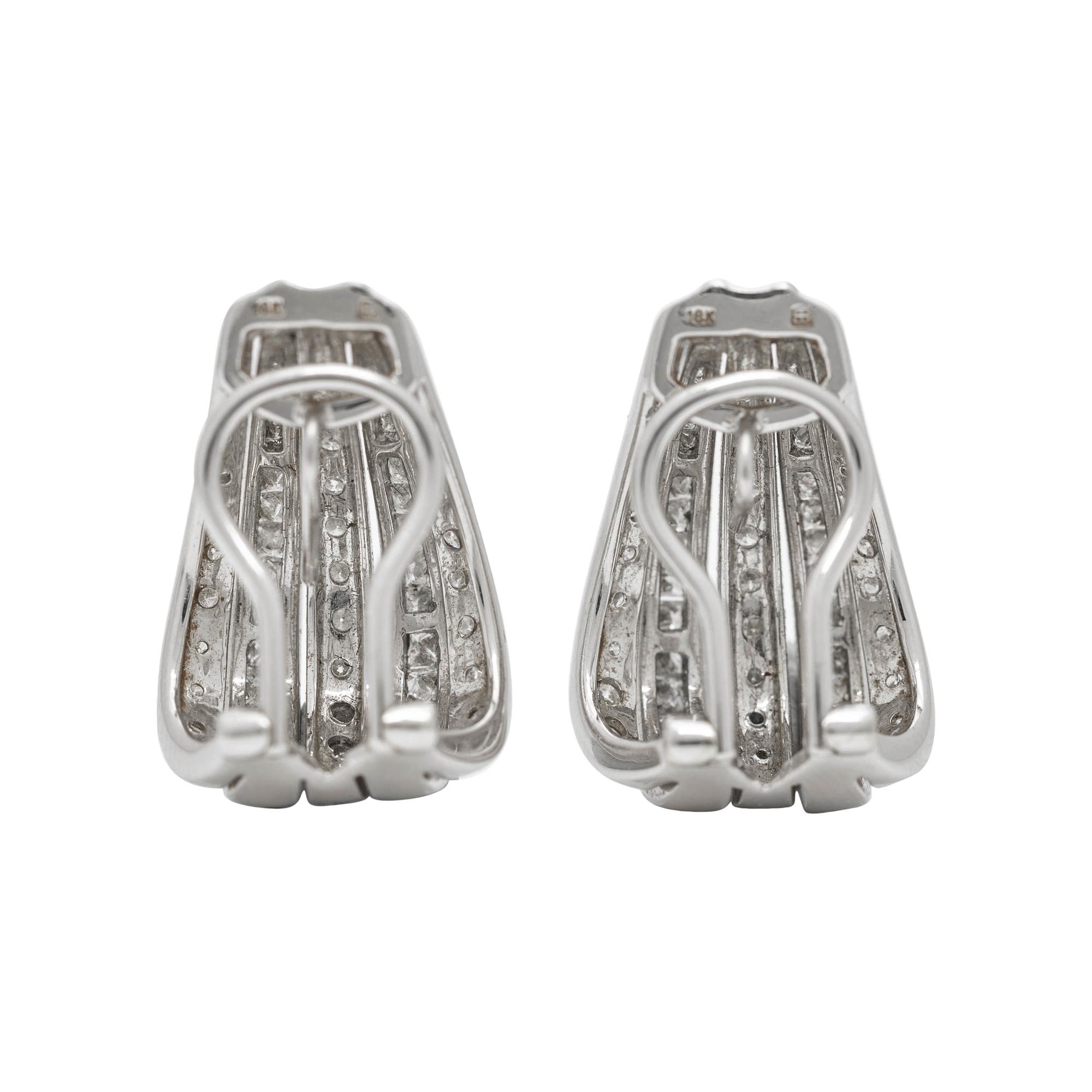 WHITE GOLD AND DIAMOND EARCLIPS