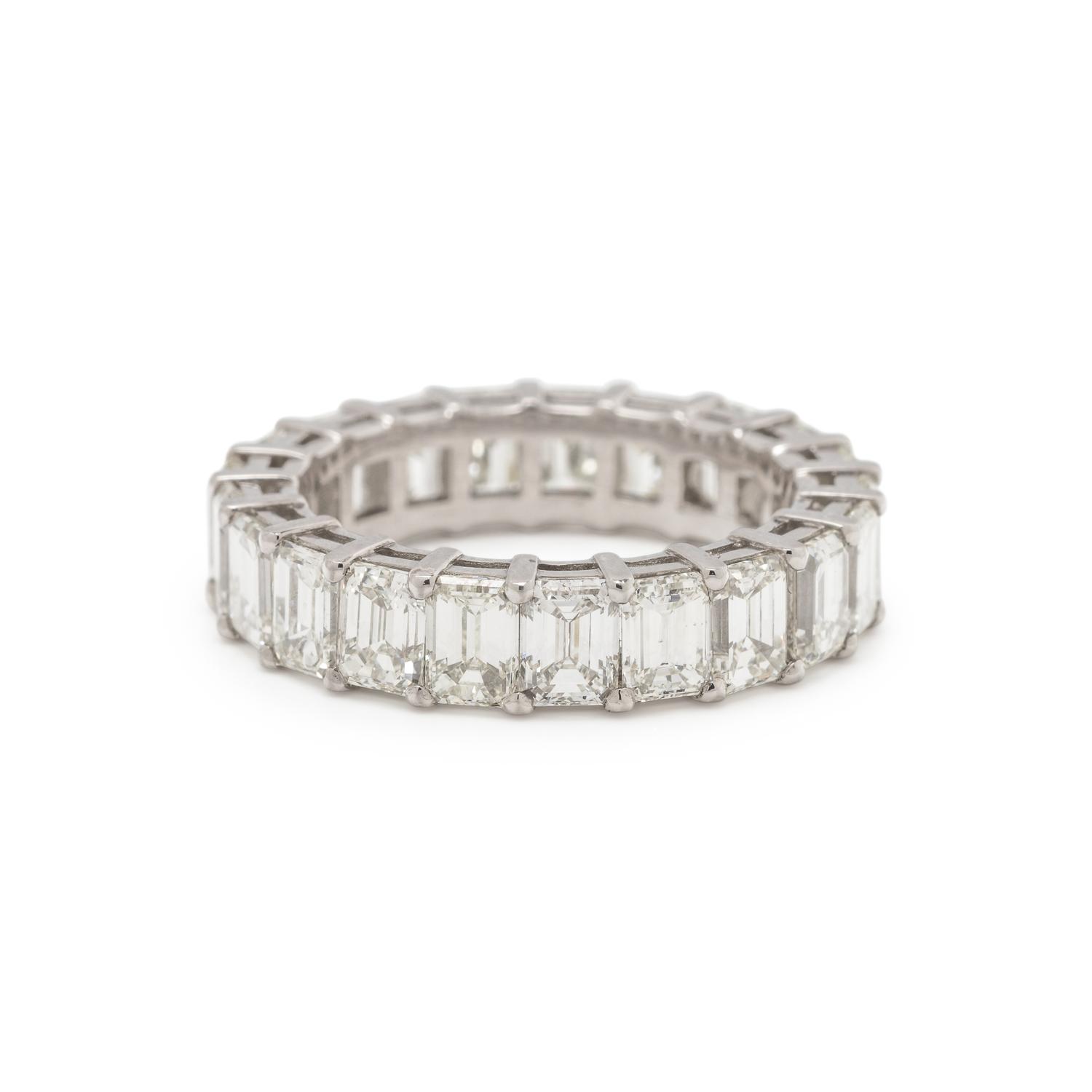 DIAMOND ETERNITY BAND