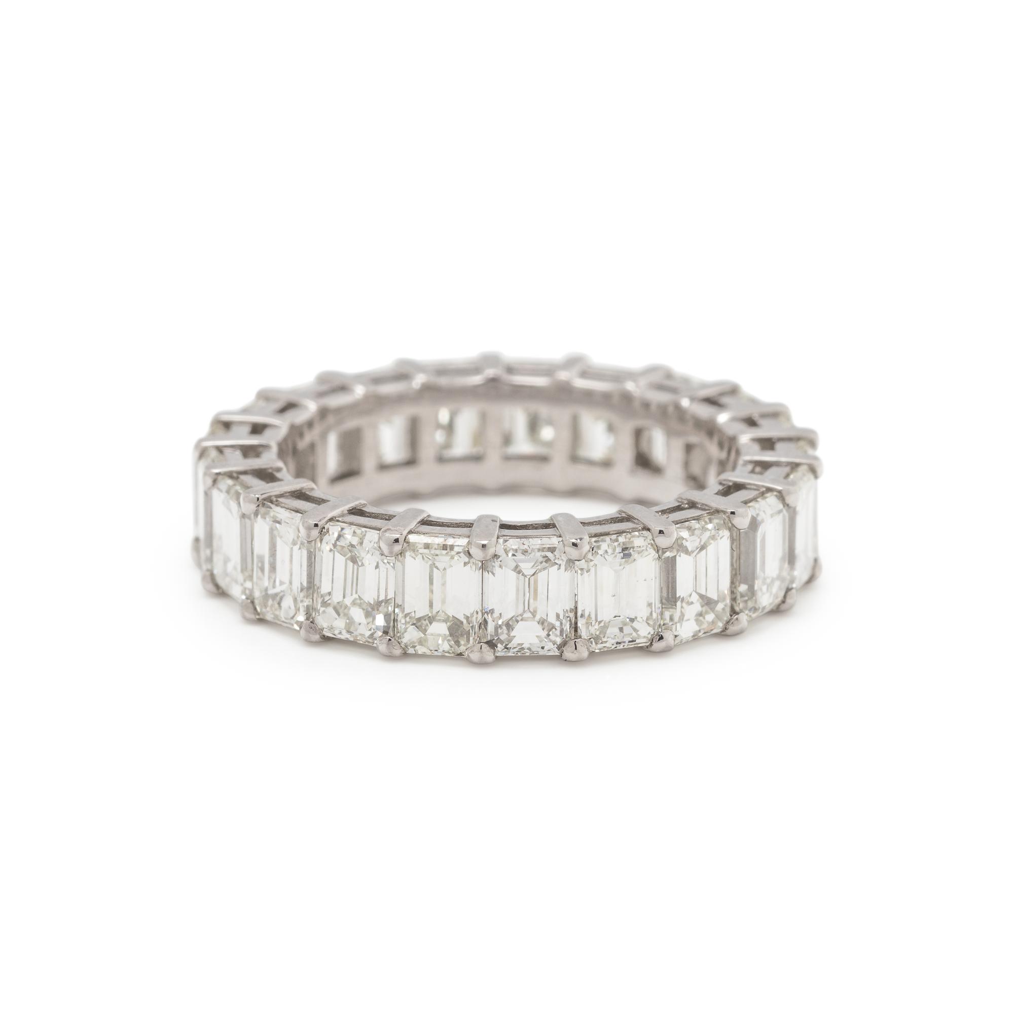 DIAMOND ETERNITY BAND
