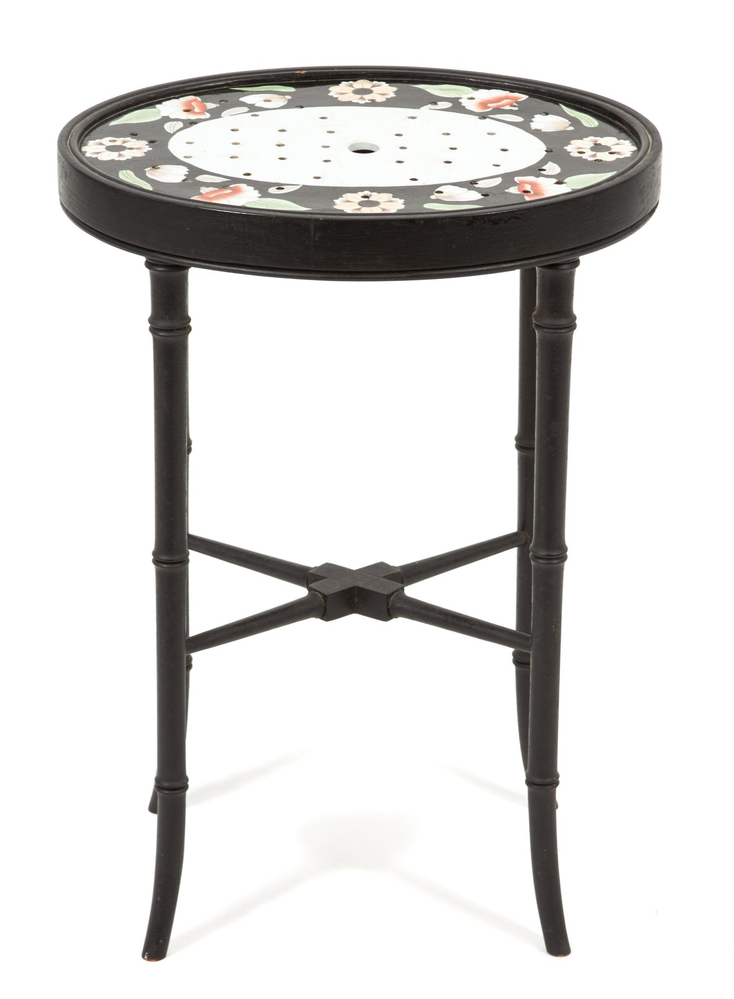 A Regency Style Oval Side Table Height 19 1/2 x width 13 1/2 inches. — 19TH CENTURY