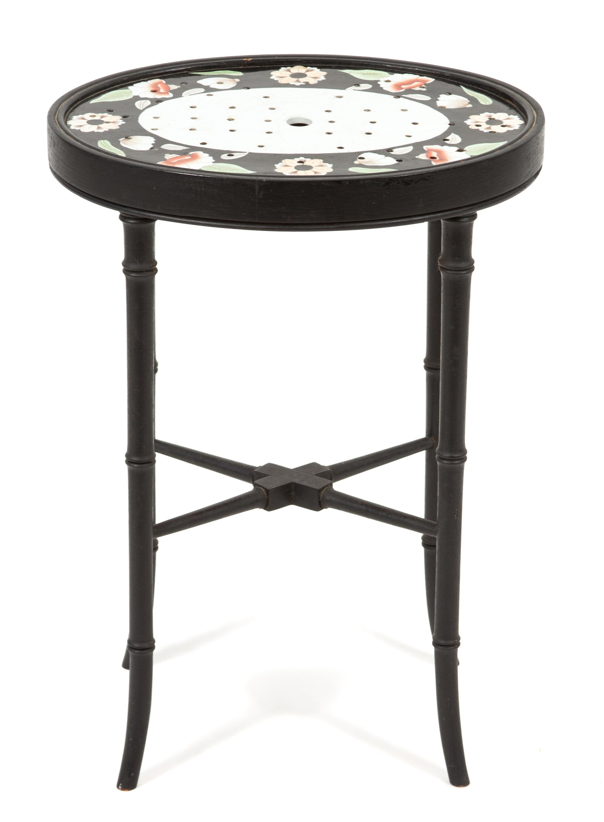 A Regency Style Oval Side Table Height 19 1/2 x width 13 1/2 inches. — 19TH CENTURY
