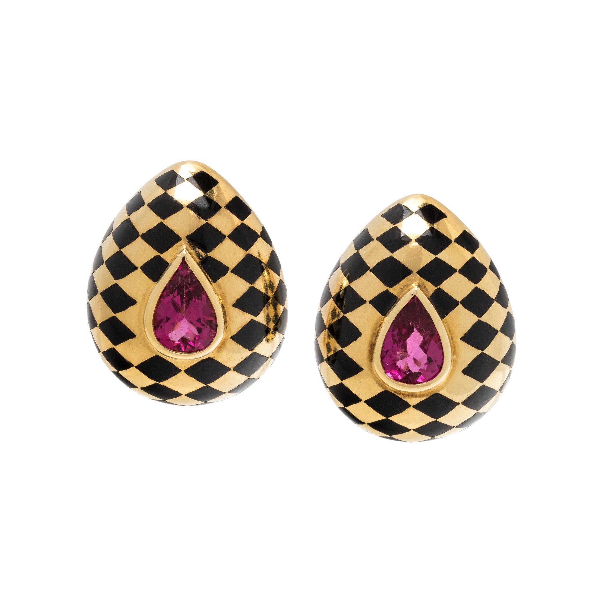 ANGELA CUMMINGS, YELLOW GOLD, RUBELLITE TOURMALINE AND BLACK JADE EARCLIPS