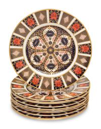 A Set of Eleven Royal Crown Derby Old Imari Porcelain Plates