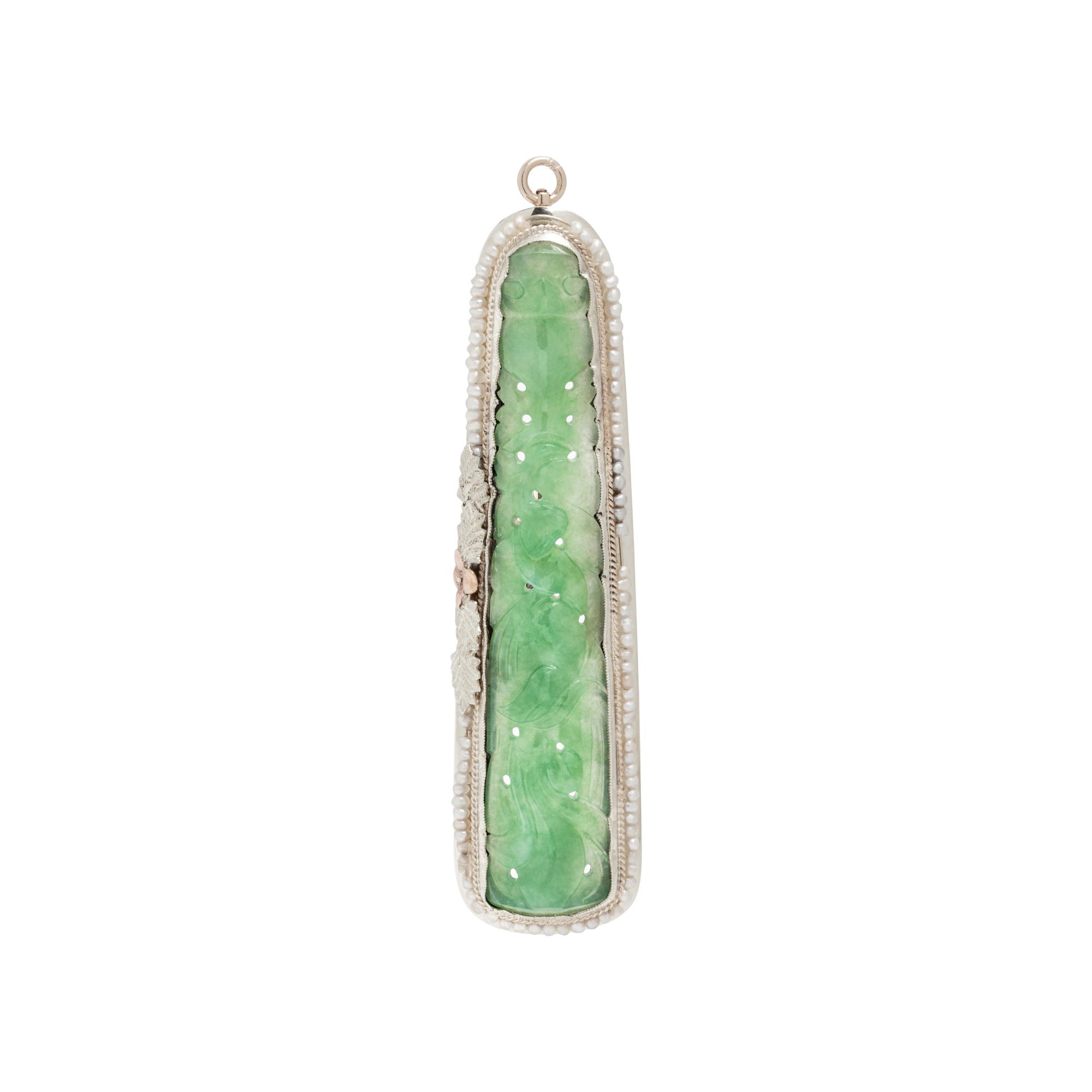 JADE AND SEED PEARL PENDANT/BROOCH