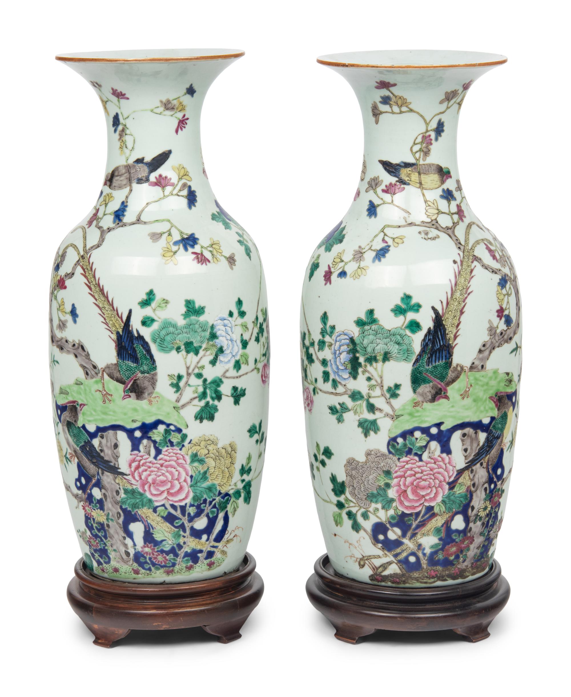 A Pair of Chinese Export Porcelain Vases