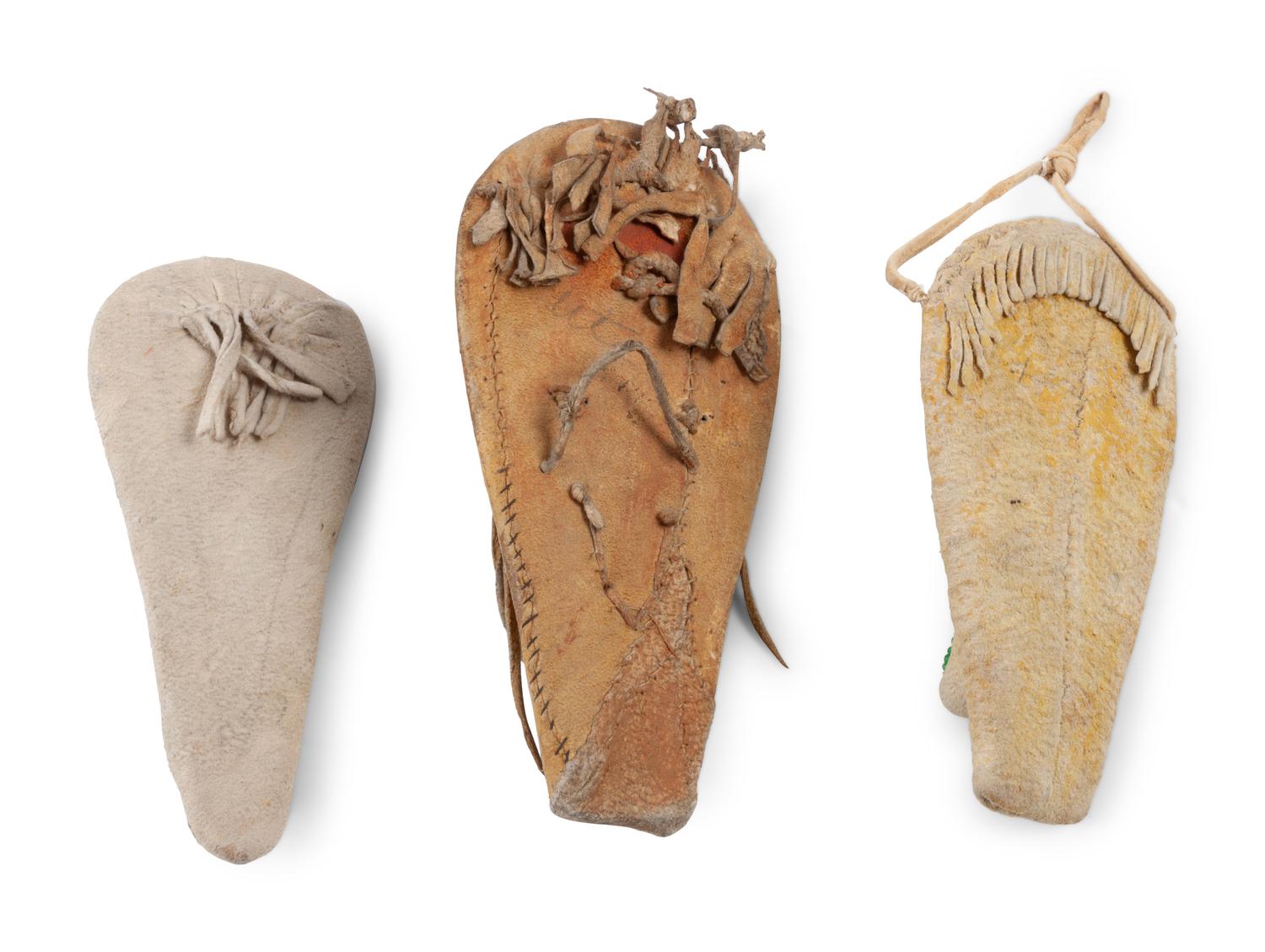 Ute Miniature Beaded Hide Cradles