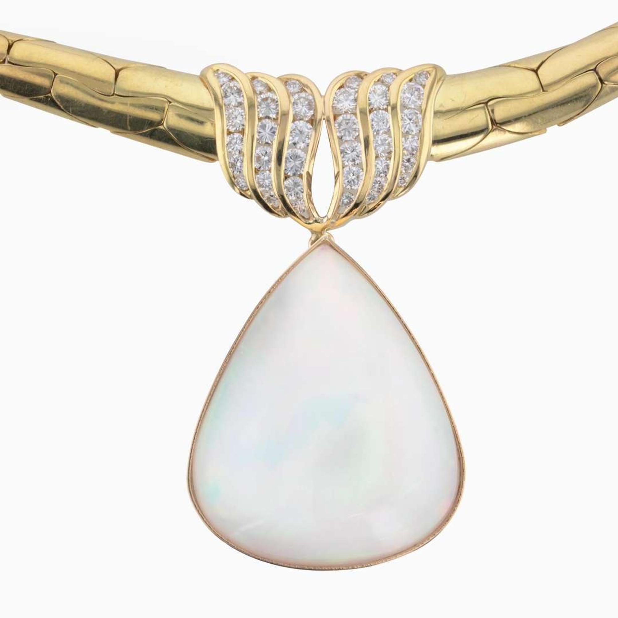 An 18K Yellow Gold, Opal, and Diamond Necklace