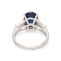 SAPPHIRE AND DIAMOND RING