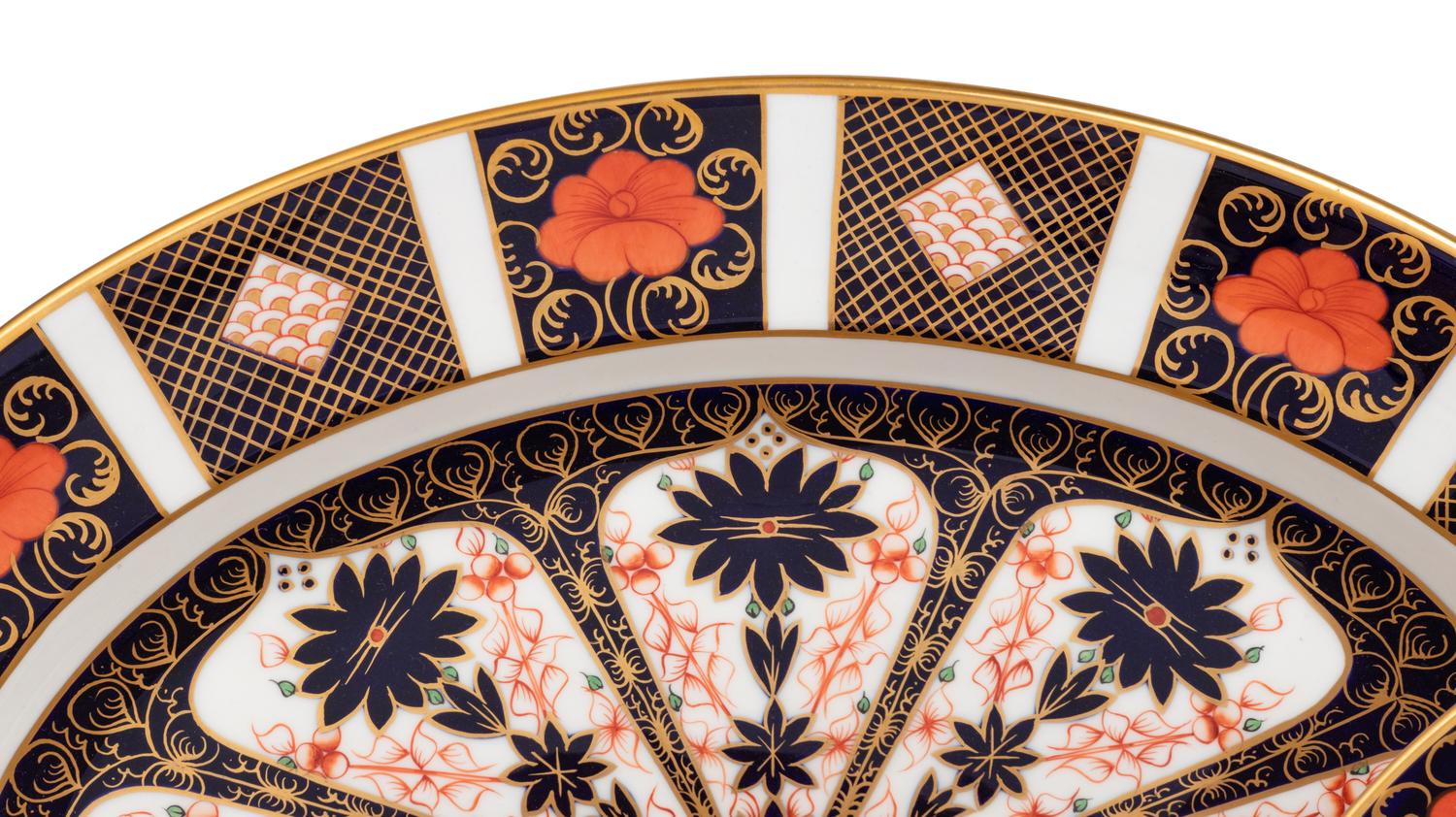 A Royal Crown Derby Imari Porcelain Dinner Service