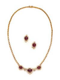 YELLOW GOLD, RUBY AND DIAMOND SET