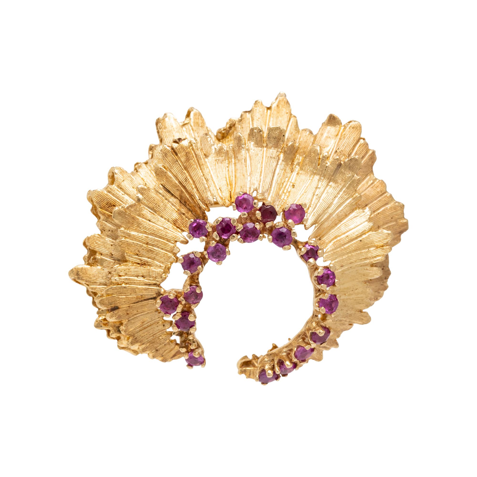 YELLOW GOLD AND RUBY BROOCH
