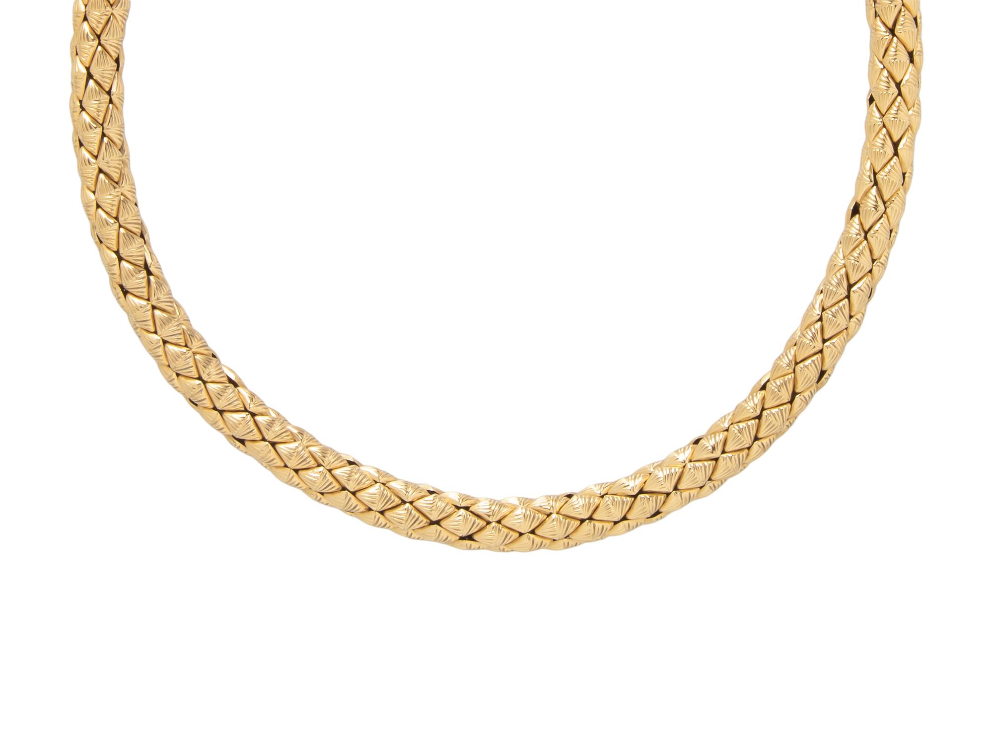 CHIMENTO, YELLOW GOLD NECKLACE