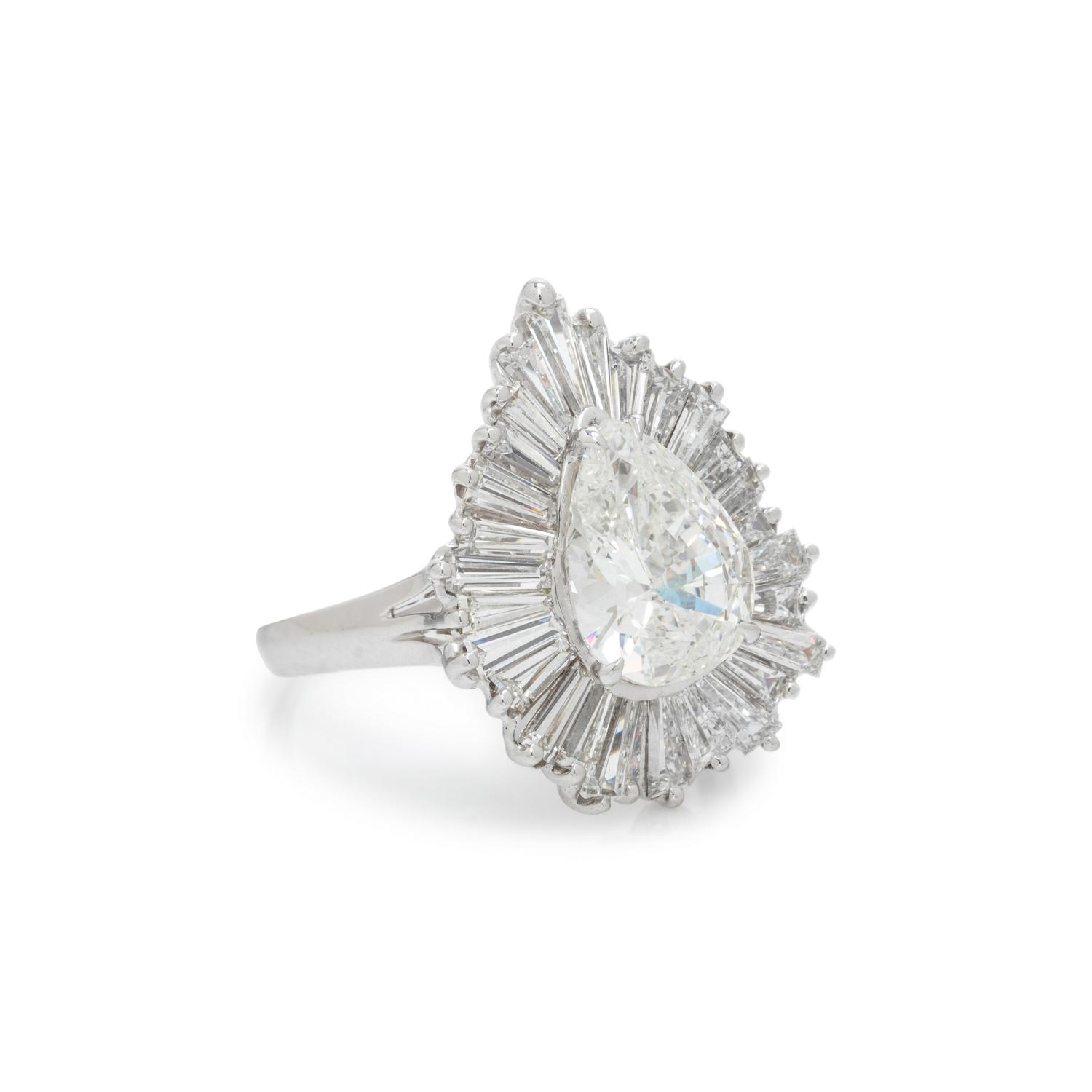 DIAMOND RING