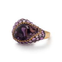 AMETHYST AND YELLOW GOLD RING