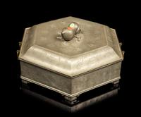 A Chinese Hardstone Inset Pewter Warmer Set