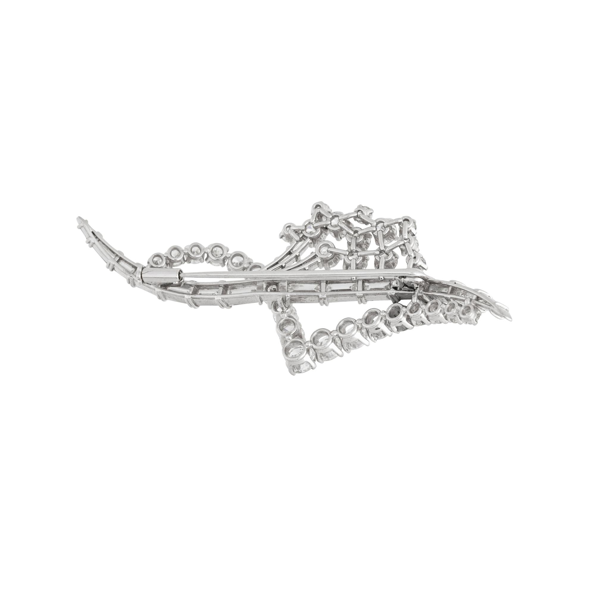 PLATINUM AND DIAMOND BROOCH