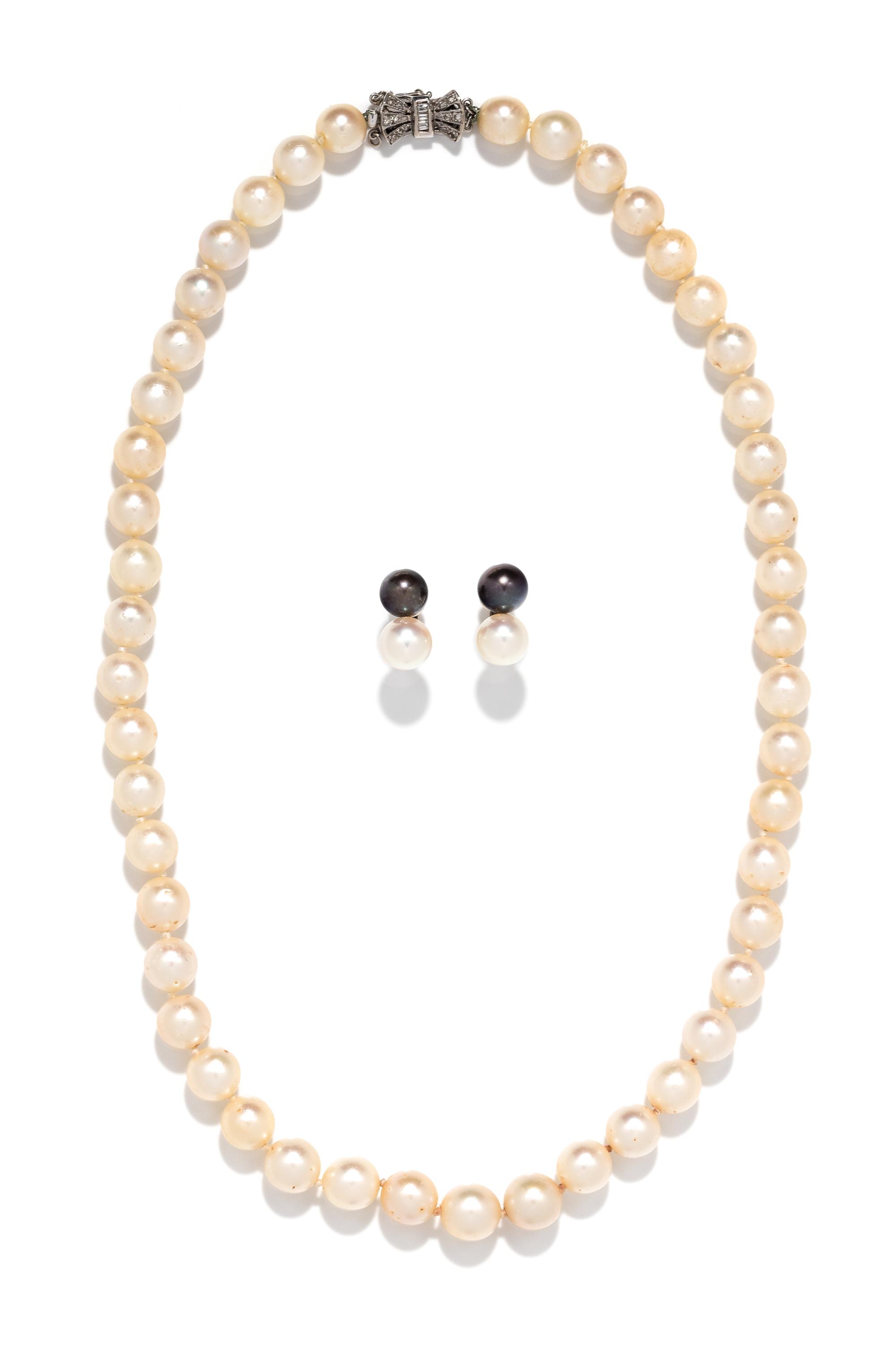 CULTURED PEARL SET