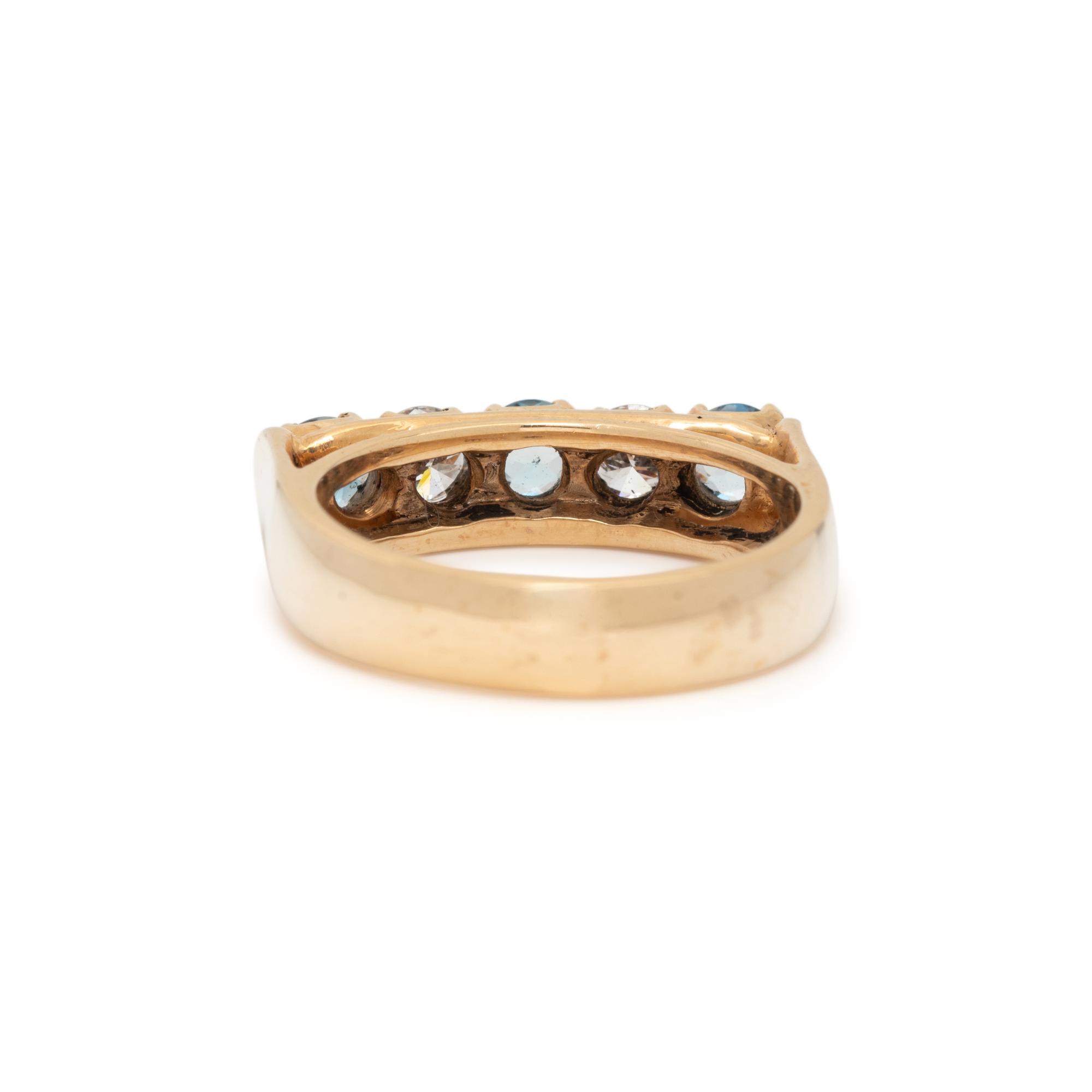 DIAMOND AND AQUAMARINE RING