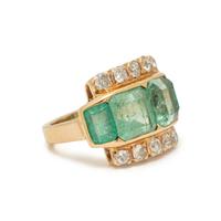 YELLOW GOLD, EMERALD, AND DIAMOND RING