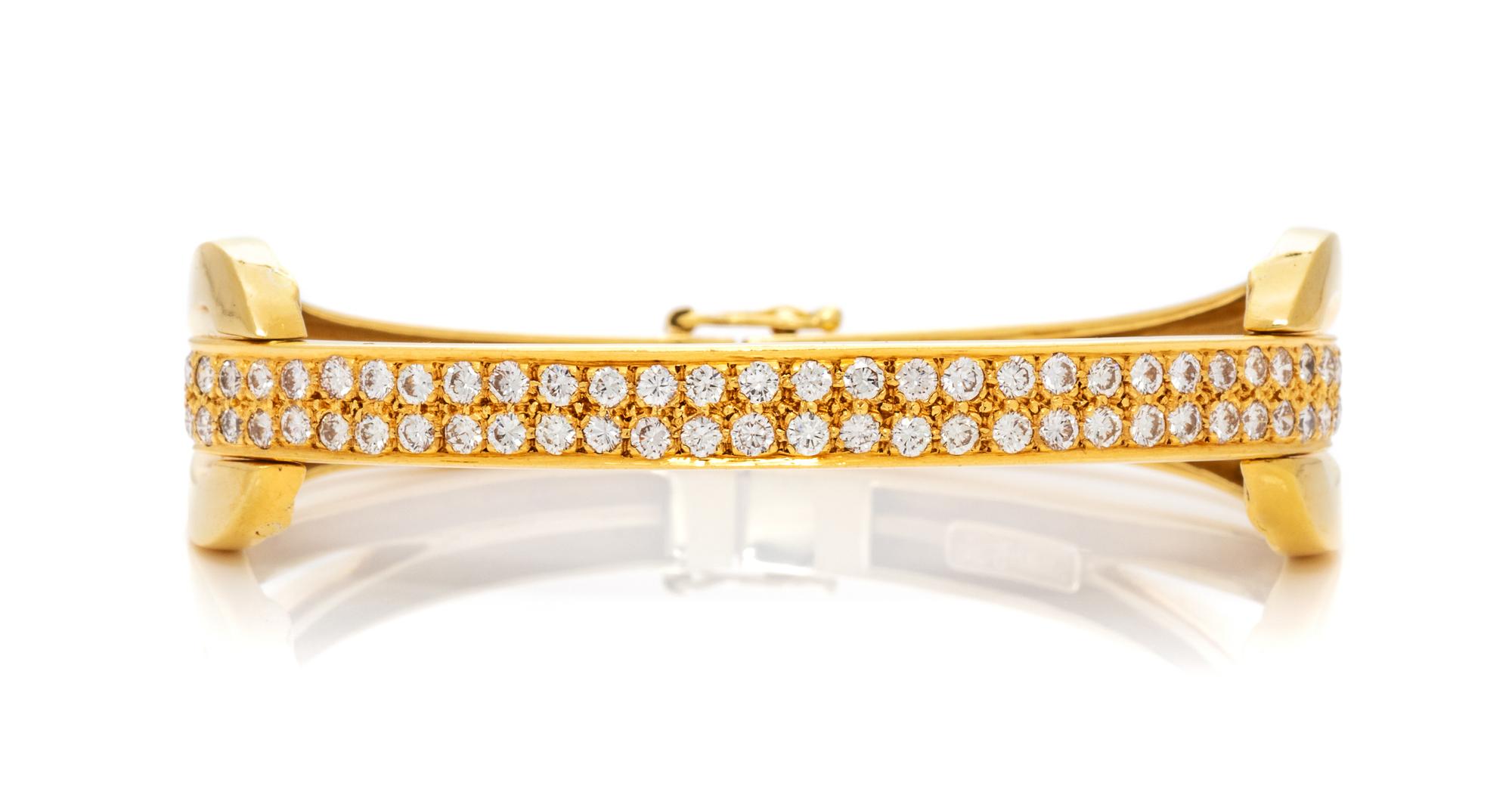 A Yellow Gold and Diamond Bangle Bracelet, Giancarlo, 21.00 dwts.