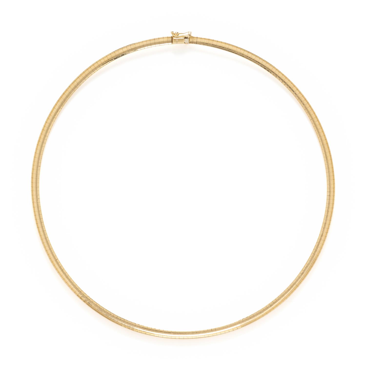 YELLOW GOLD OMEGA NECKLACE