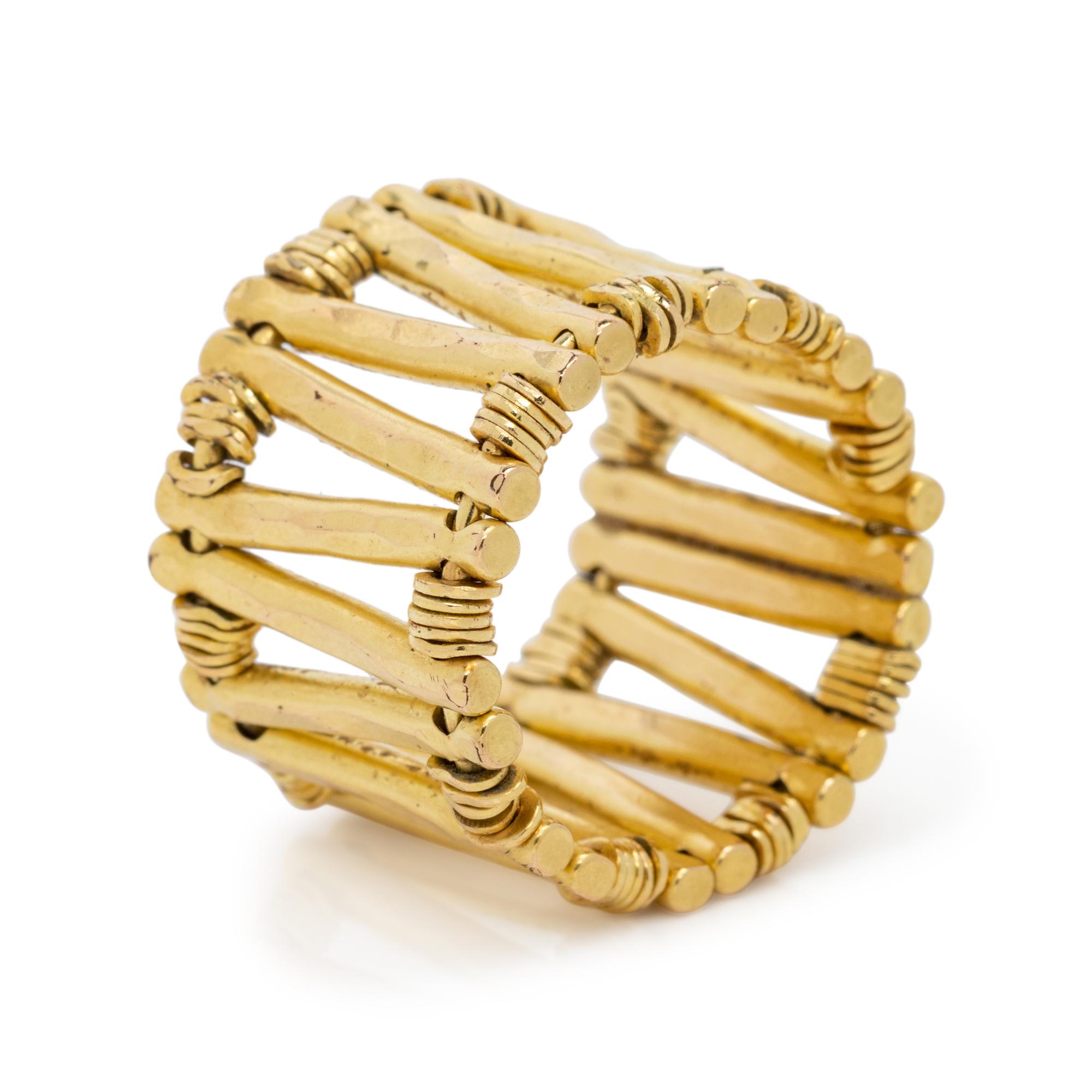 YELLOW GOLD RING
