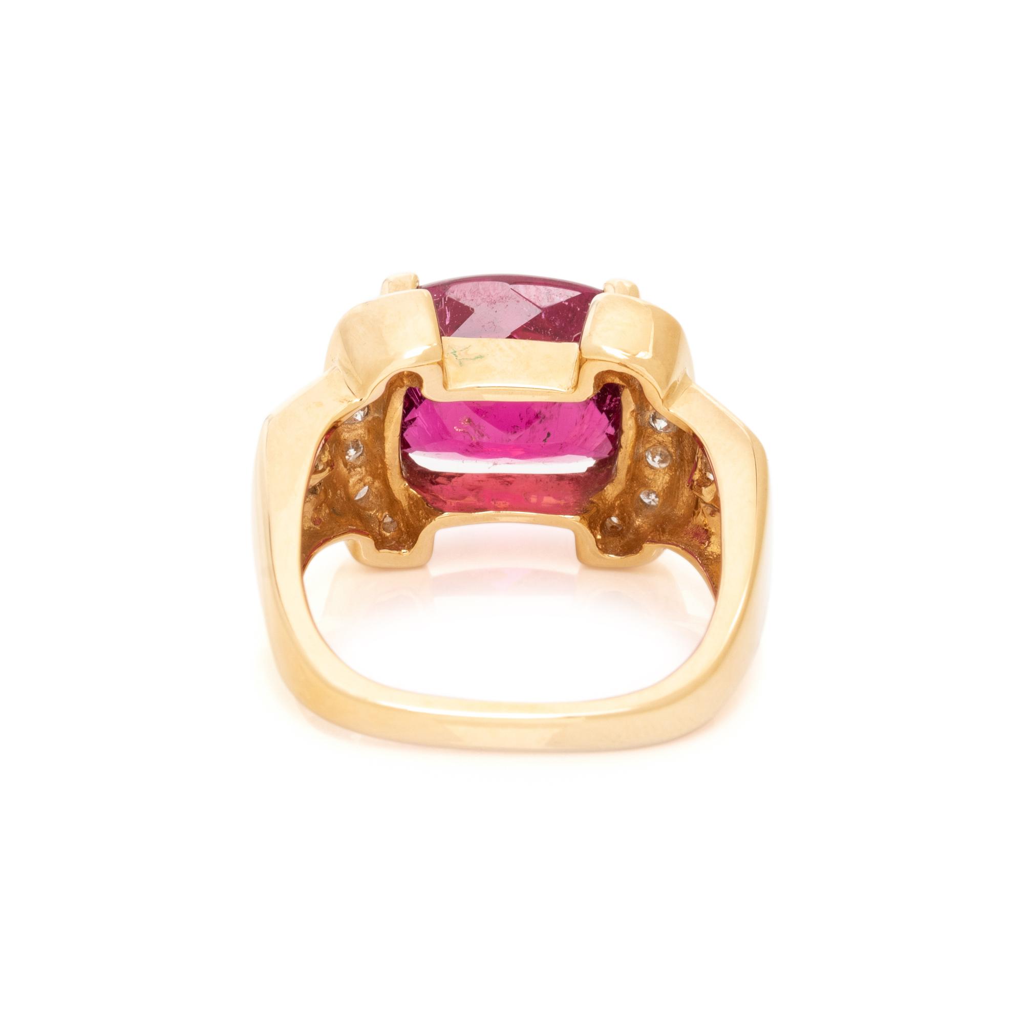 YELLOW GOLD, RUBELLITE AND DIAMOND RING