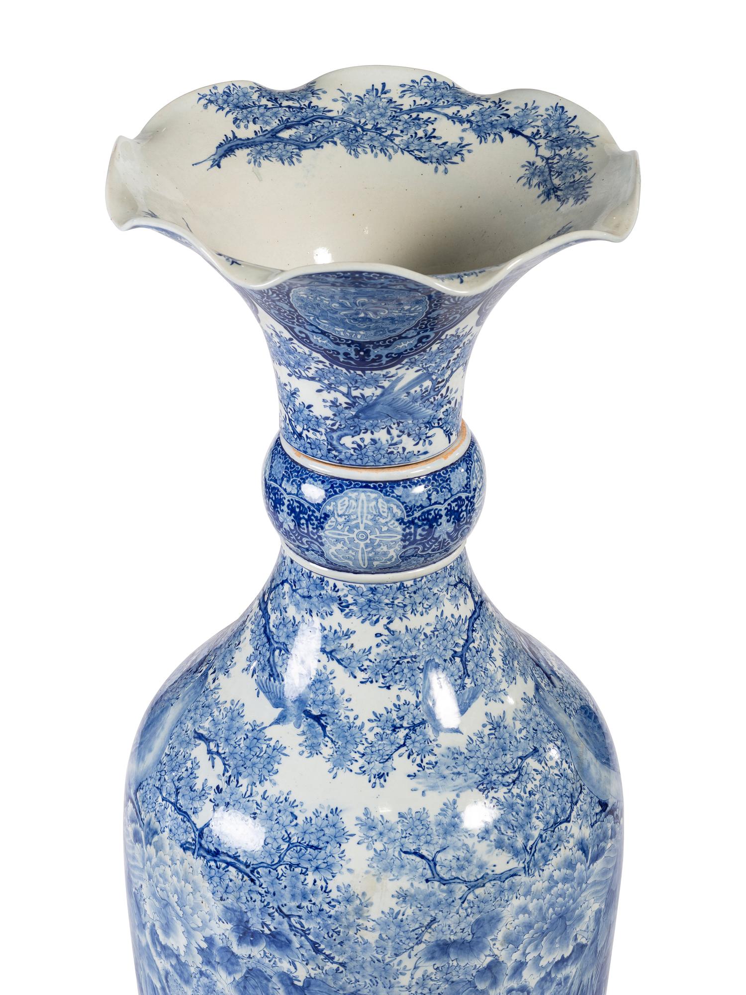 A Chinese Blue and White Porcelain Floor Vase