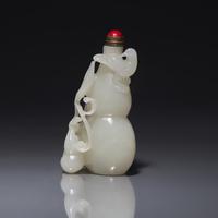 A Chinese White Jade 'Gourds' Snuff Bottle 白玉葫蘆式鼻烟壺