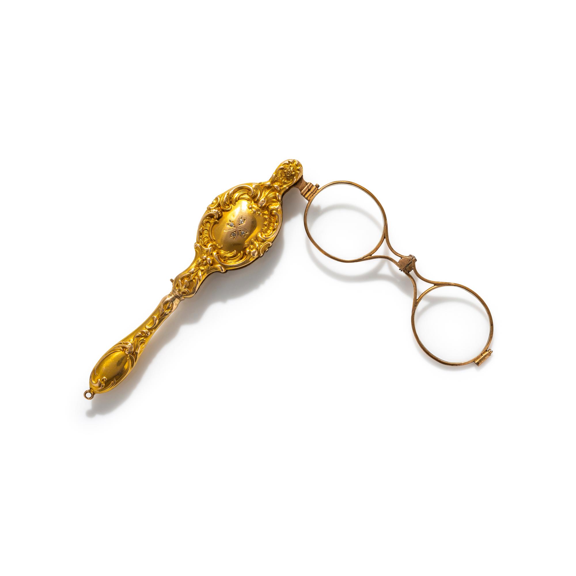YELLOW GOLD AND DIAMOND LORGNETTE