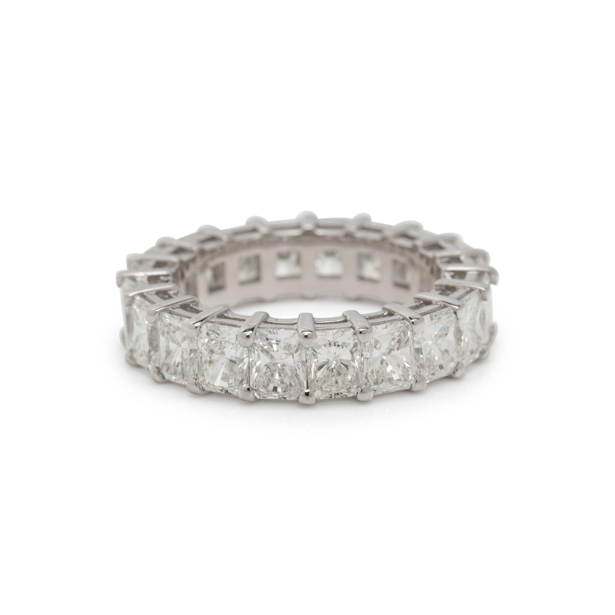 DIAMOND ETERNITY BAND