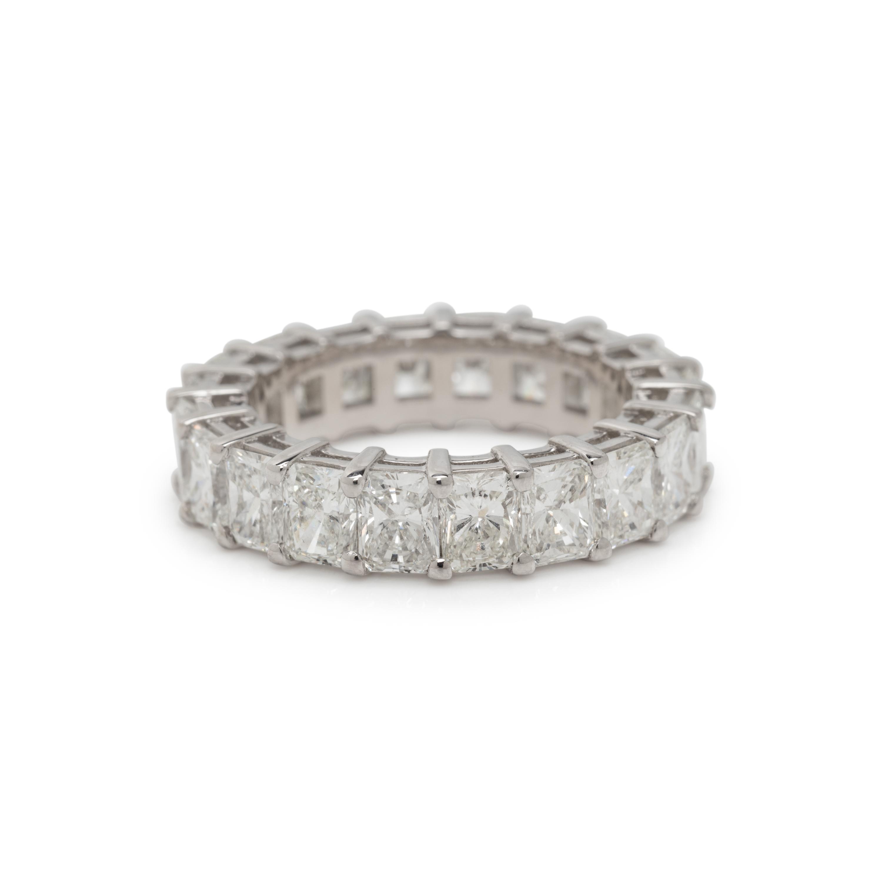 DIAMOND ETERNITY BAND