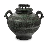 A Chinese Archaic Style Bronze Hu Vessel