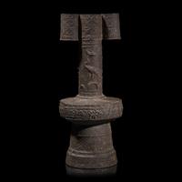 A Rare Chinese Cast Iron "Arrow Vase", Touhu, Yuan-Ming Dynasty 元-明 鑄鐵植物紋投壺