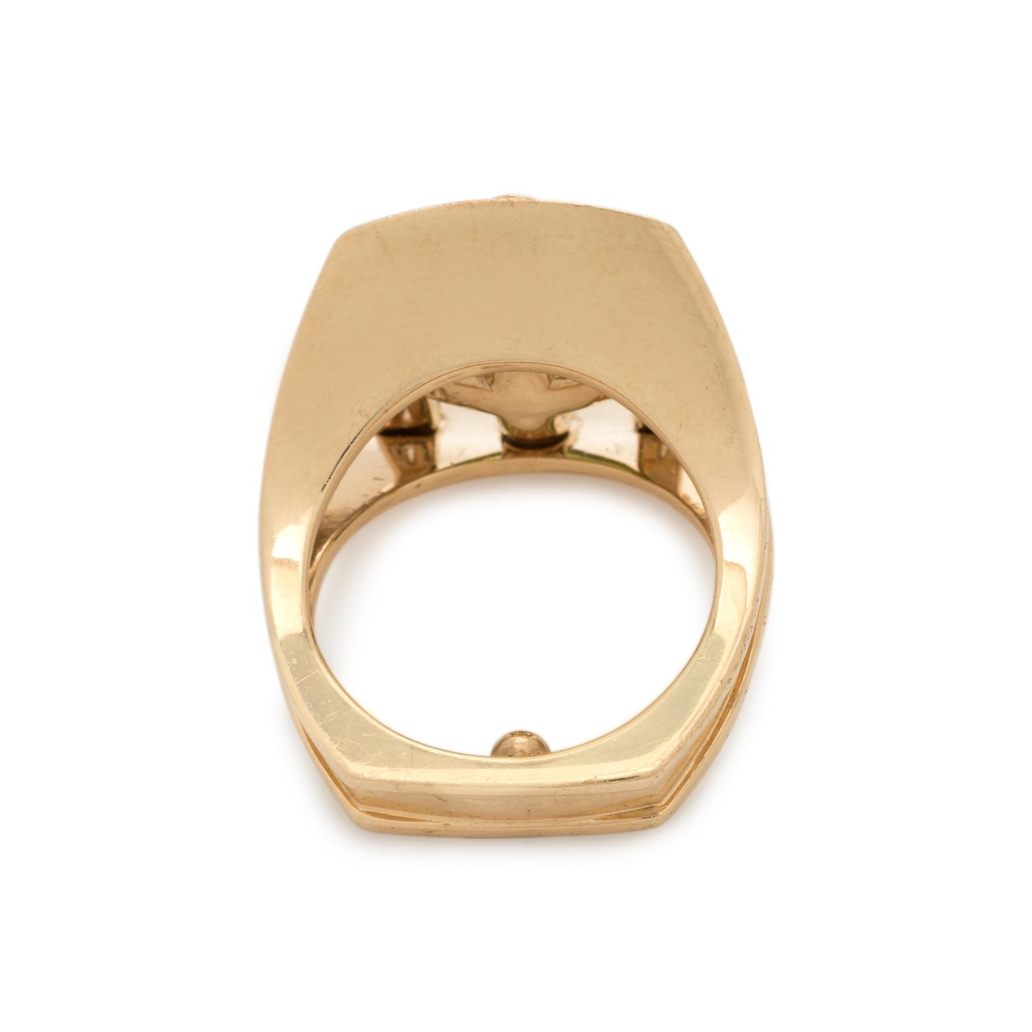 PERIDOT AND DIAMOND RING