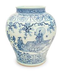 A Chinese Export Blue and White Porcelain Vase