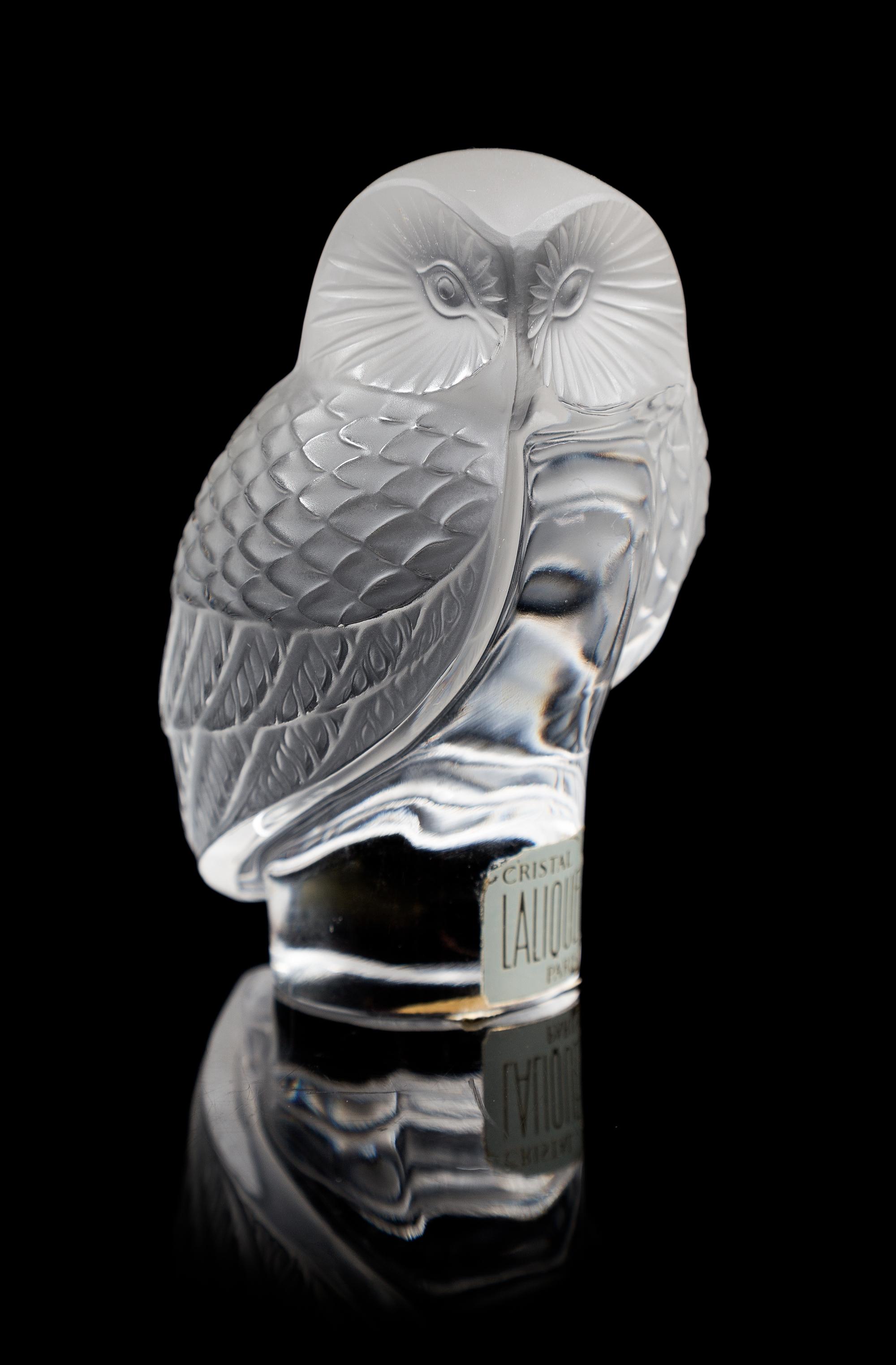 Lalique, a molded and frosted glass Chouette figure