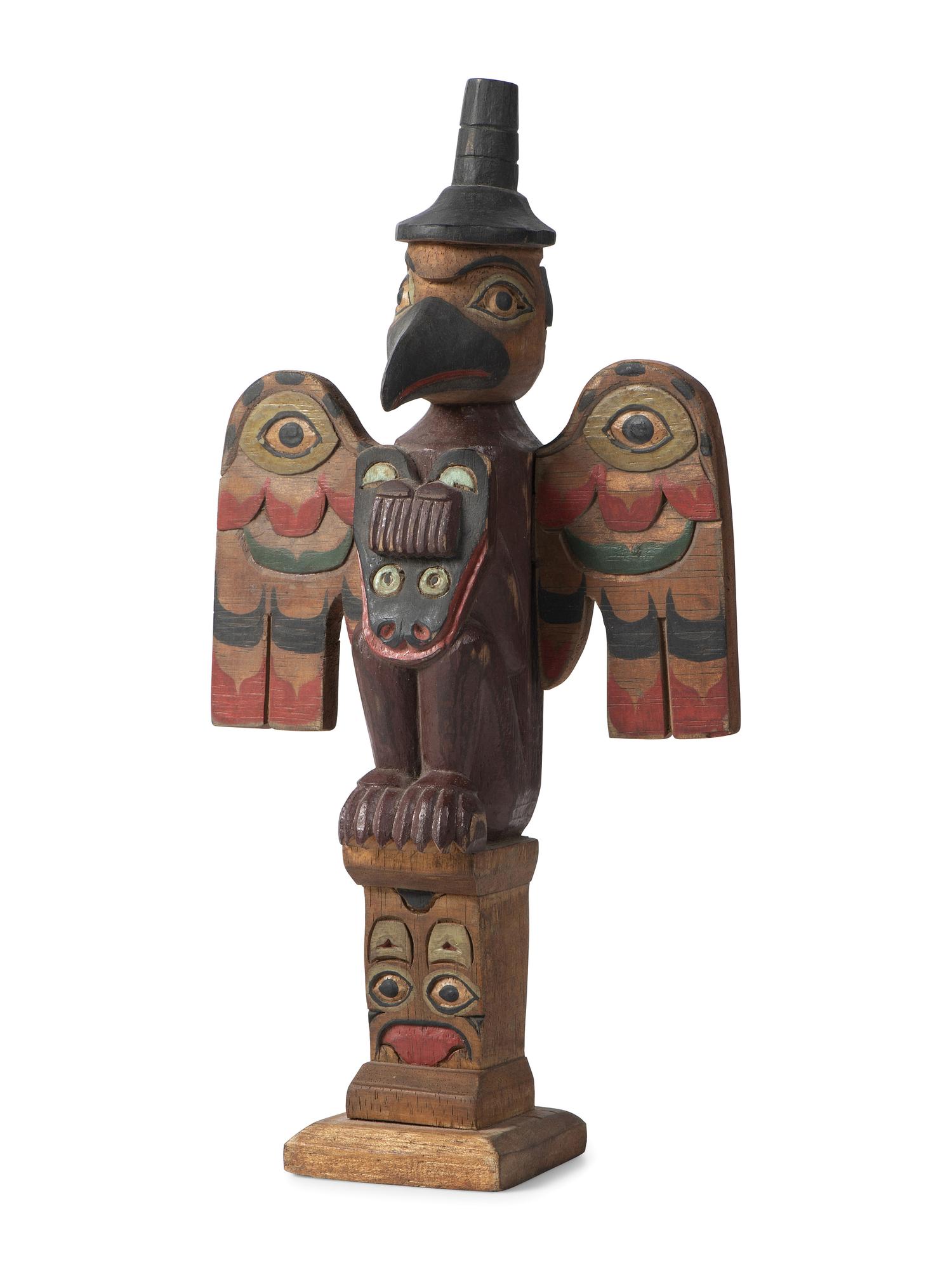 Model Totem Pole