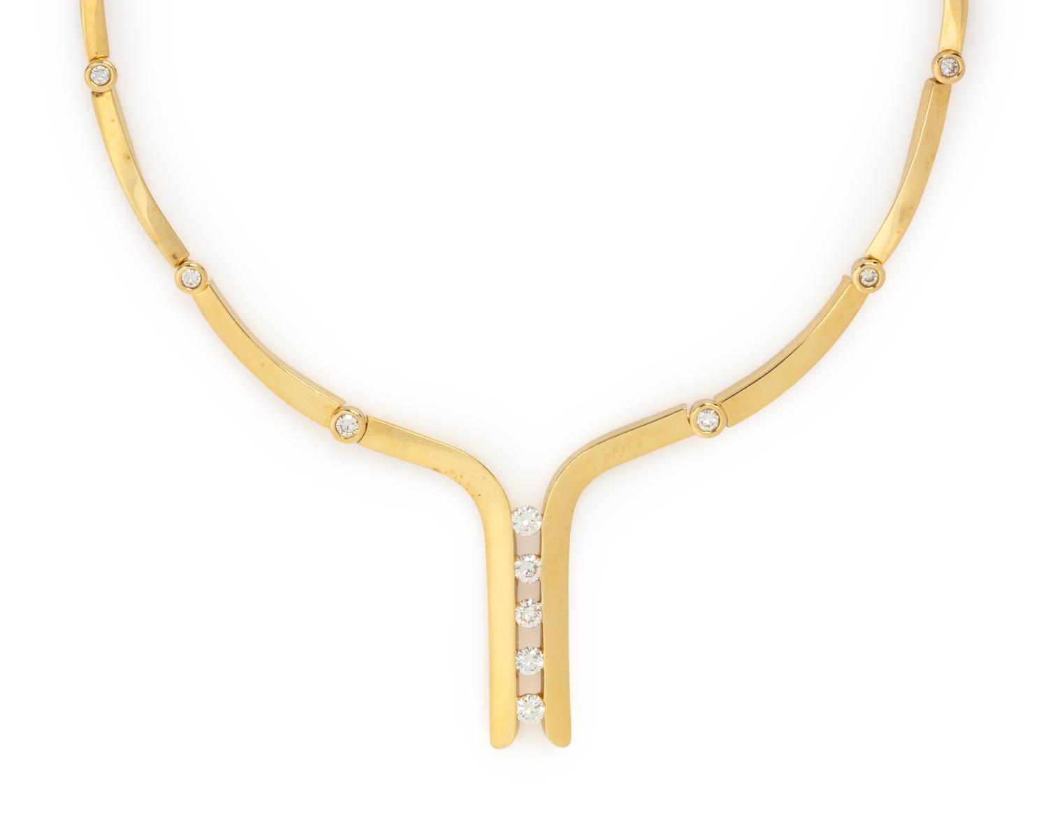 YELLOW GOLD AND DIAMOND COLLAR NECKLACE
