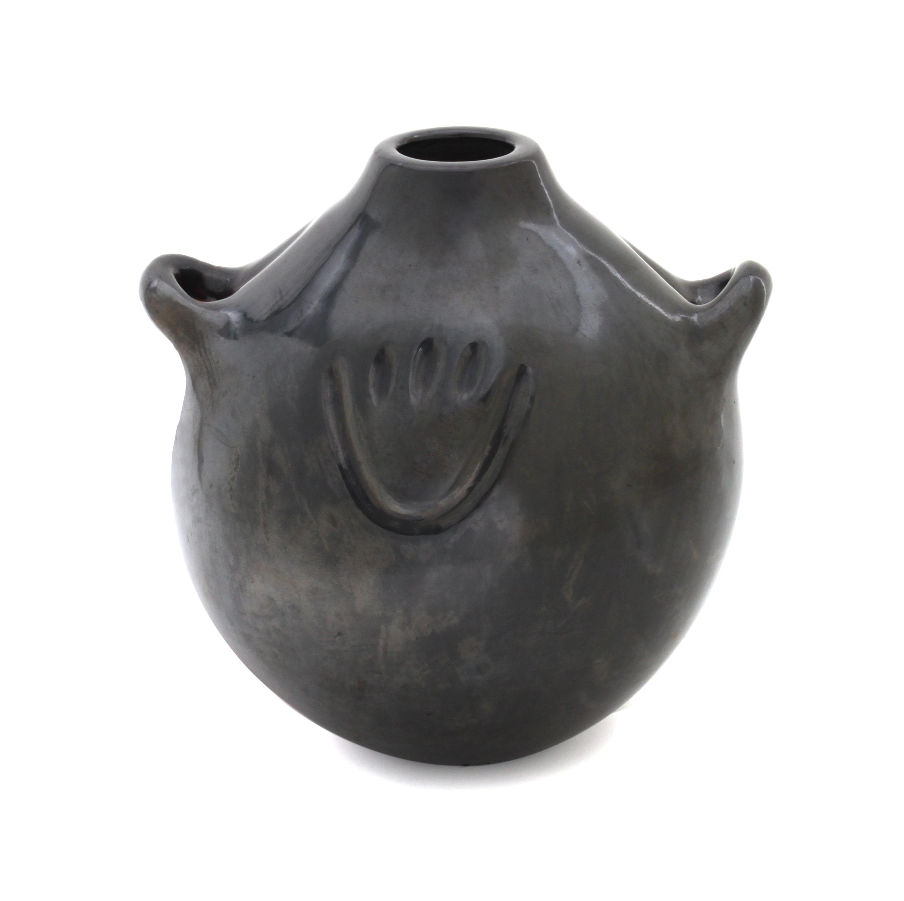 Margaret Tafoya (1904-2001), Santa Clara Height 8 1/4 x width 7 1/2 inches
