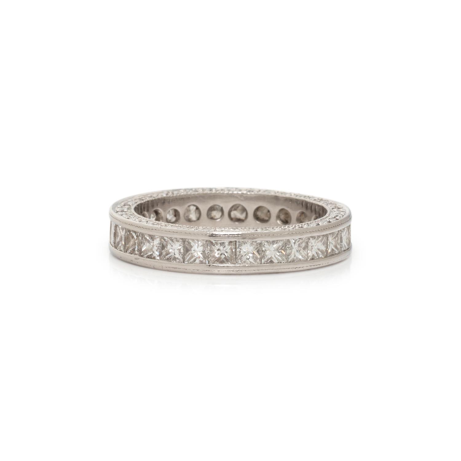 DIAMOND ETERNITY BAND
