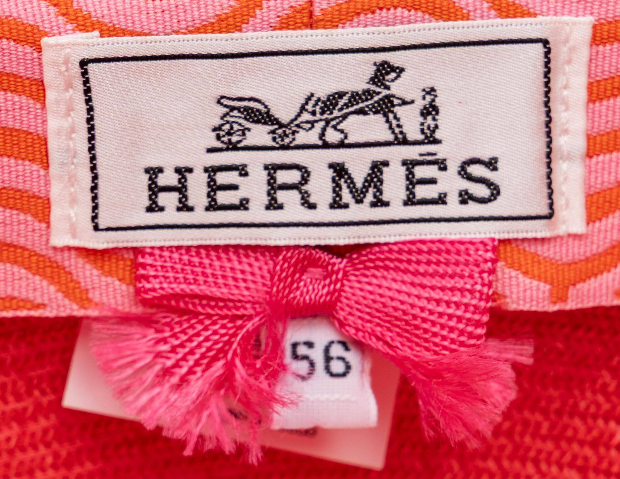 Hermès, Two Hats